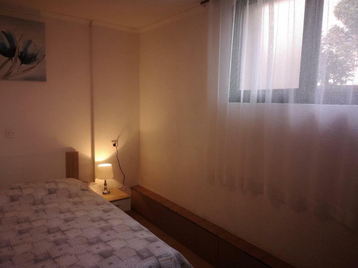 Franko Apartmani Zambratija  Esterno foto